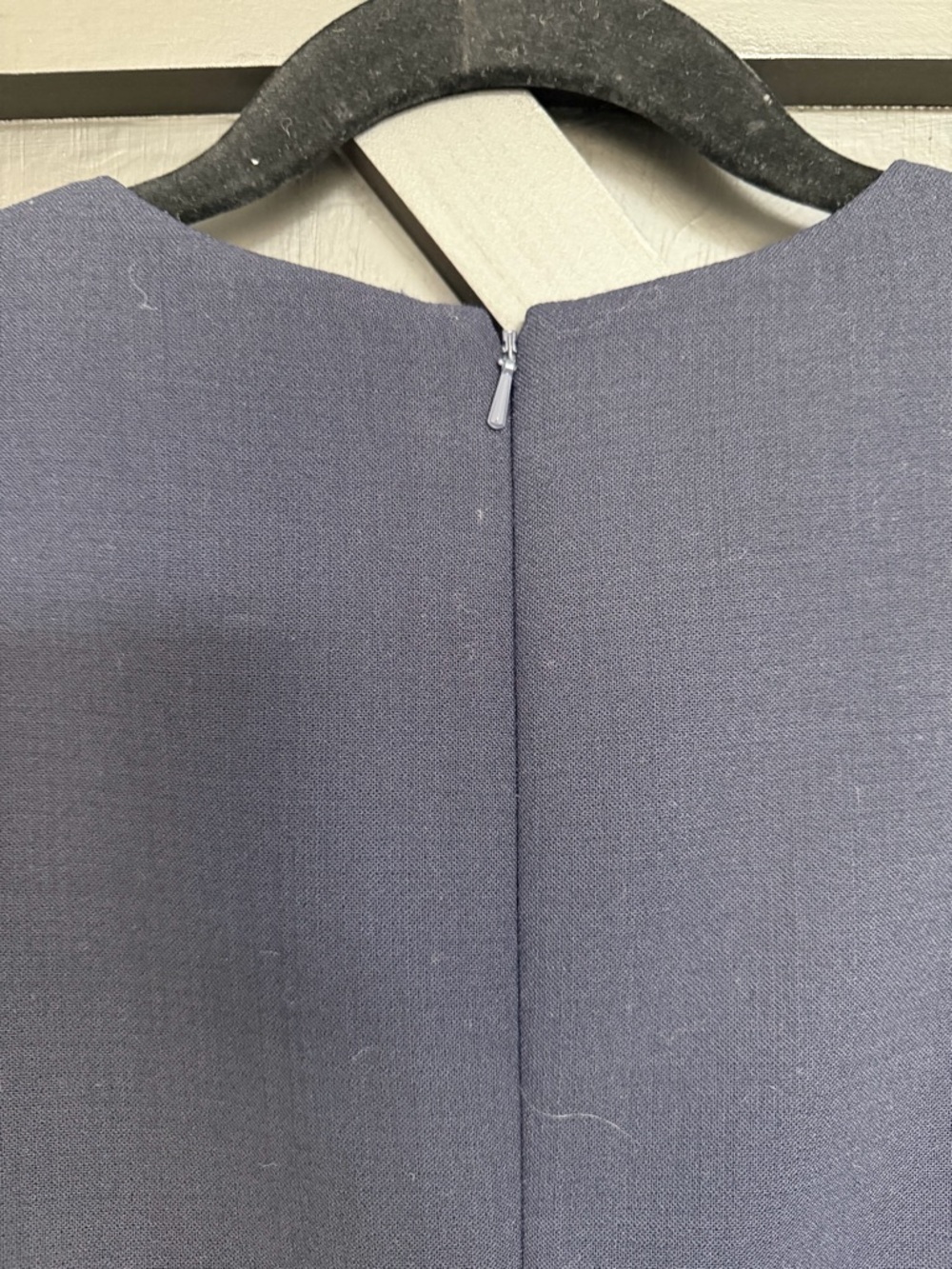 Tory Burch Sleeveless A-Line Wool Blend Dress in Navy Blue, Size 6 - Picture 8 of 11